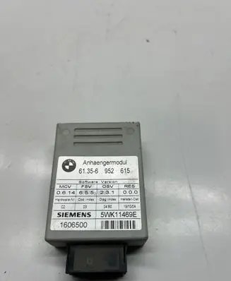 BMW 5 E60 E61 Tow bar trailer control unit/module 61356952615 0614655231 1606500