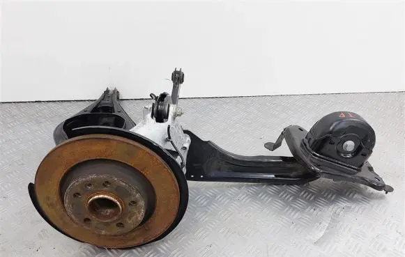 Volvo XC40 Stub axle 32246251