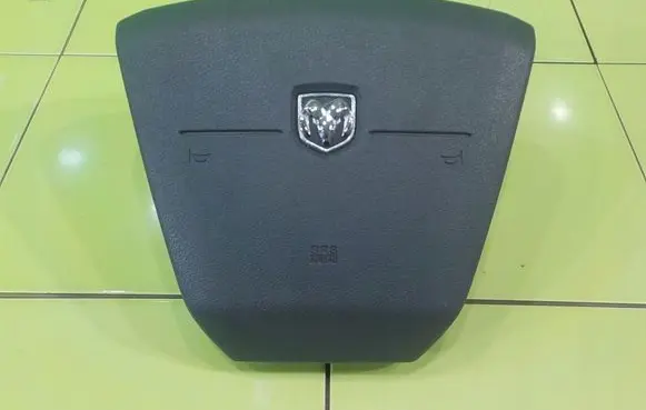 Dodge Caliber Steering wheel airbag 