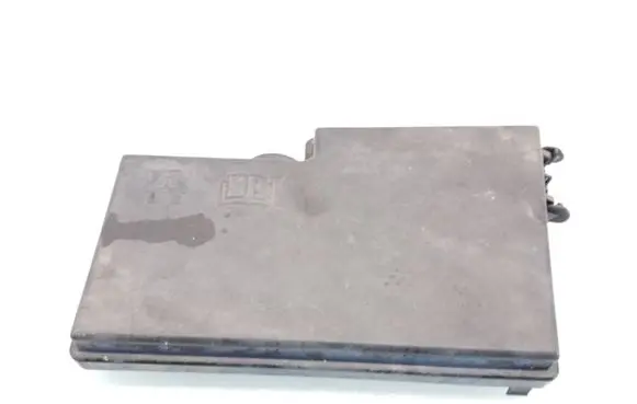 Volvo V50 Fuse box cover 318818127
