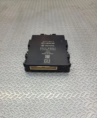 Toyota Yaris XP210 Gateway control module 89111K0021