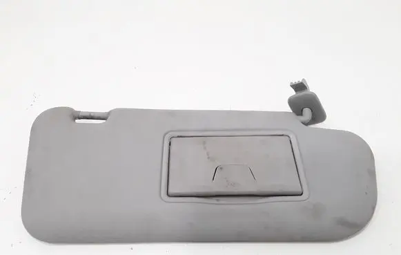 Mazda 3 I Sun visor