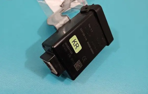 Hyundai Elantra Central body control module 95800-3X600 IMPRK1484012