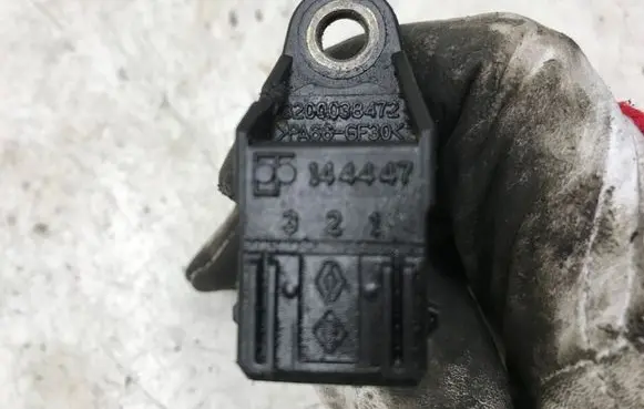 Camshaft position sensor