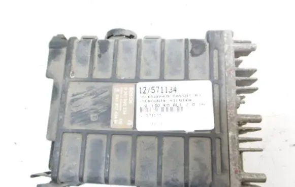 Volkswagen PASSAT B3 Engine control unit/module ECU 893907404M