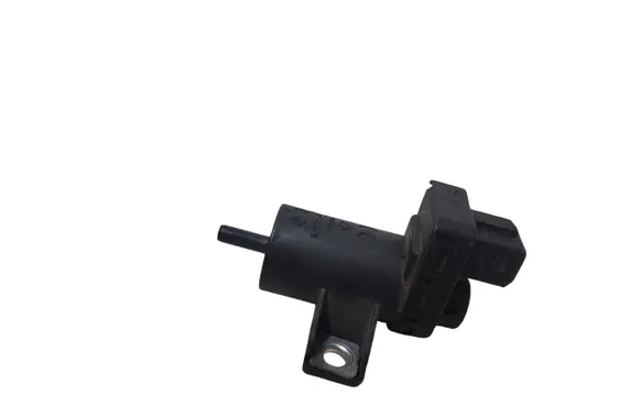 Nissan Qashqai Turbo solenoid valve 8200762162