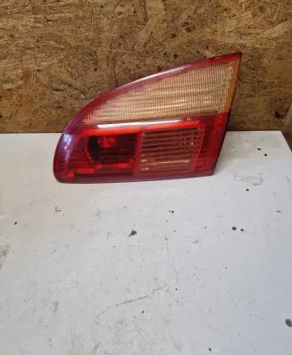 Toyota Avensis T220 Tailgate rear/tail lights 8158105080 89024485 29042009
