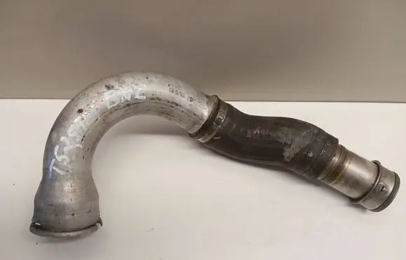 Volkswagen Transporter - Caravelle T5 Intercooler hose/pipe 7H0145762E