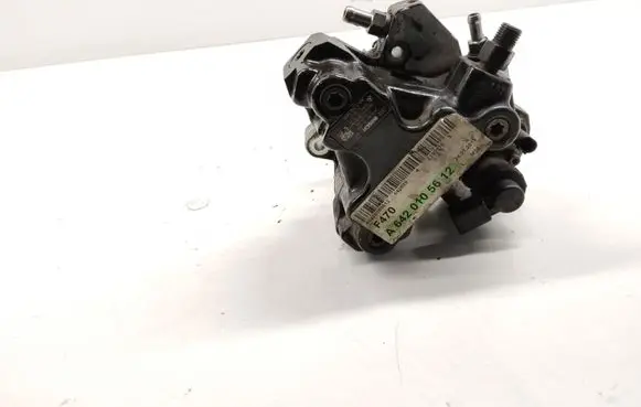 Mercedes-Benz X-class W470 Fuel injection high pressure pump A6420701201
