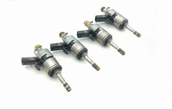 Audi A6 S6 C8 4K Fuel injectors set 06Q906036A 06Q906A01