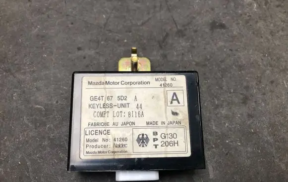 Mazda 626 Door control unit/module GE4T675D2A 41260