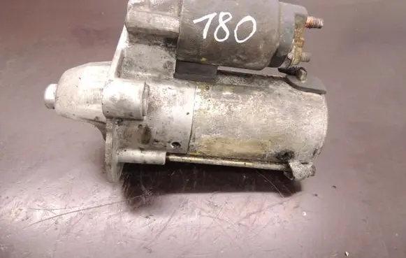 Ford Focus C-MAX Starter motor D180