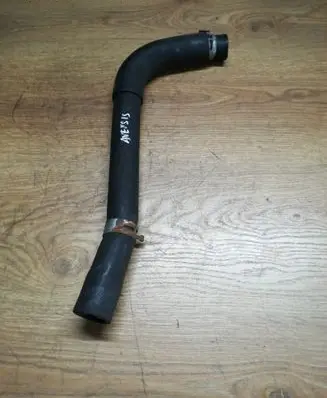 Toyota Avensis T250 Engine coolant pipe/hose B30505230