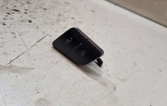Volkswagen PASSAT B6 Central locking switch button 3C0962125B 258601S
