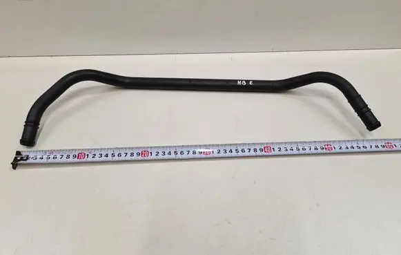 Mercedes-Benz E W211 Engine coolant pipe/hose
