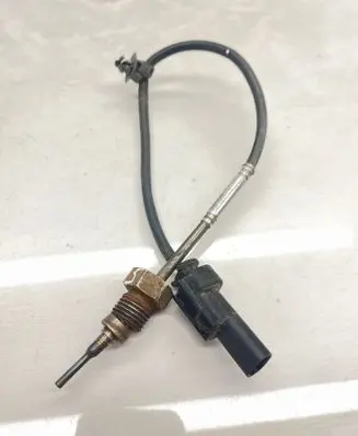 Opel Insignia B Exhaust gas pressure sensor 68015100 55500394 13583196