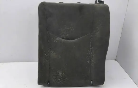 Toyota Prius (XW30) Rear seat 