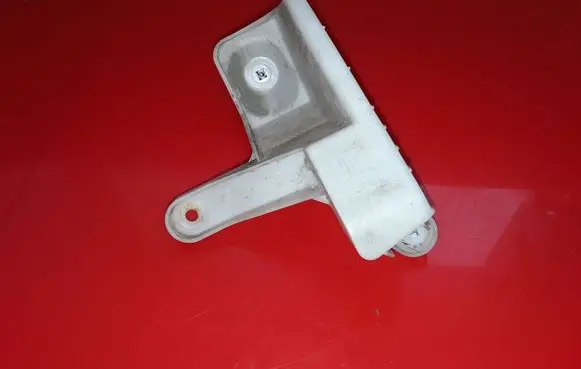 Mazda CX-9 Rear bumper mounting bracket TD1150331 K4150