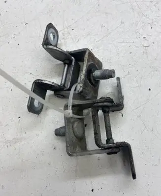 Renault Koleos I Tailgate/trunk/boot hinge