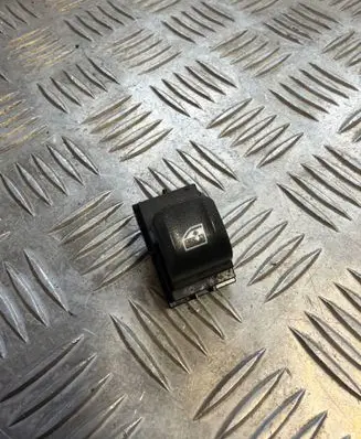 BMW i4 Electric window control switch 7950756 L100334 290722