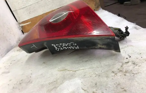 Ford Mondeo Mk III Rear/tail lights 13404A