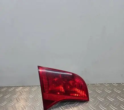 Audi A4 S4 B7 8E 8H Tailgate rear/tail lights 8E9945093 749001 484501