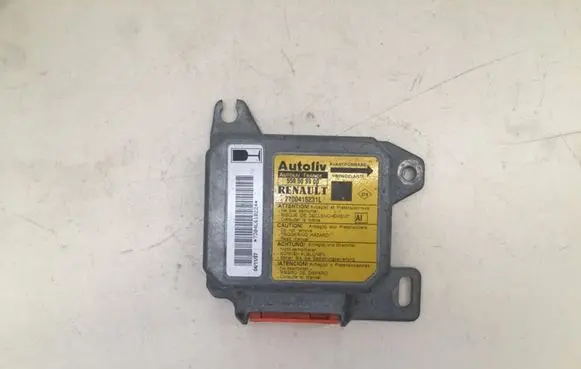 Renault Megane I Airbag control unit/module 550509900 7700415231L