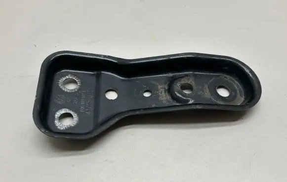 Skoda Octavia Mk3 (5E) Other front suspension part 5Q0199517E 411501S