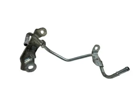 Toyota RAV 4 (XA50) Engine coolant pipe/hose