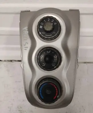 Toyota Yaris Climate control unit 55406-0D190