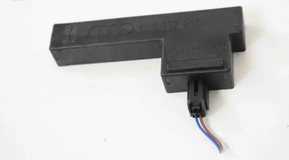 Audi A8 S8 D4 4H Keyless system antenna 4H0907247