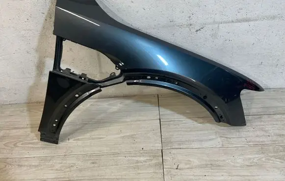 Audi e-tron Fender