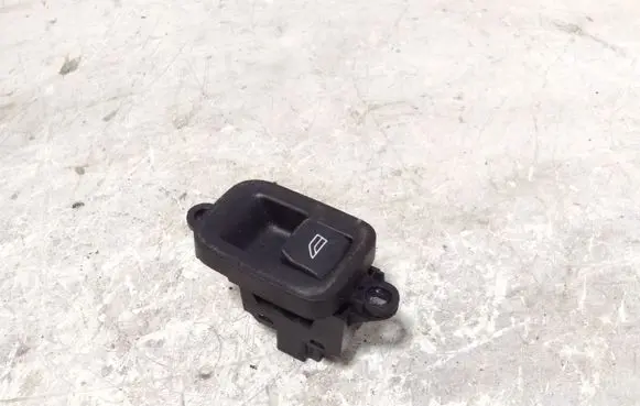 Volvo V50 Electric window control switch 30658449