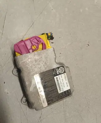Volkswagen Tiguan Airbag control unit/module 5N0959655AA 221098118 24H17S2118