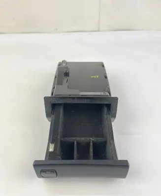 Lexus LS 430 Dashboard storage box/compartment 555b110040