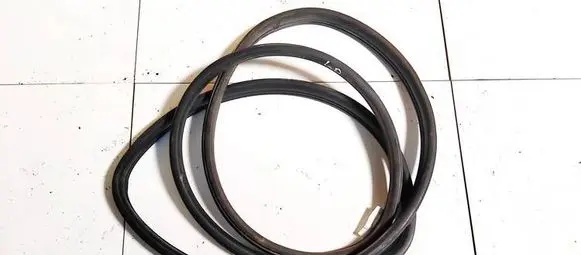 Ford Galaxy Rubber seal rear door 
