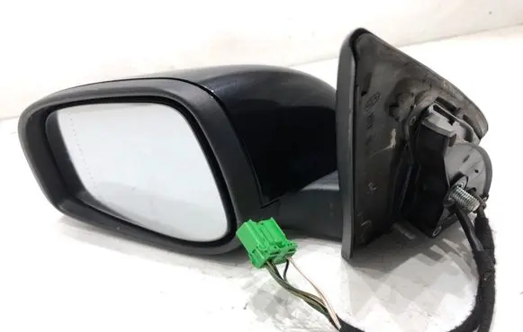 Volvo S60 Front door electric wing mirror 