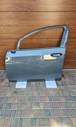 Volkswagen Golf VIII Front door 5H4831311