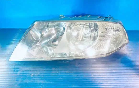 Skoda Octavia Mk2 (1Z) Headlight/headlamp VP4SHX13006AAF