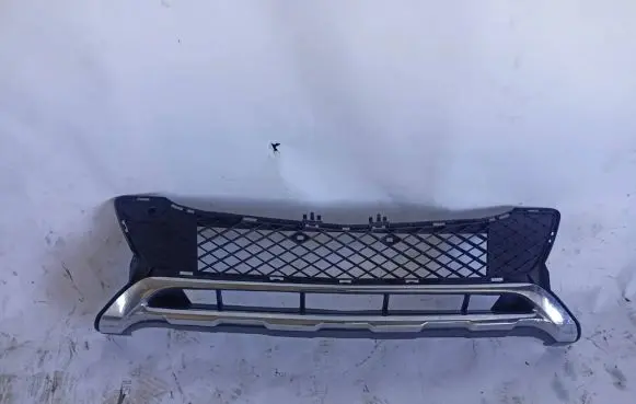 Mercedes-Benz GLK (X204) Bonnet/hood grill A2048856823
