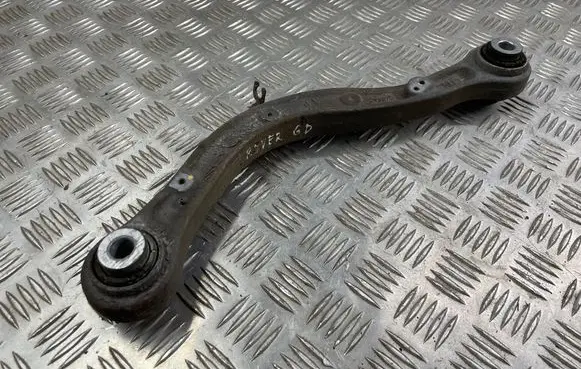 Rear control arm