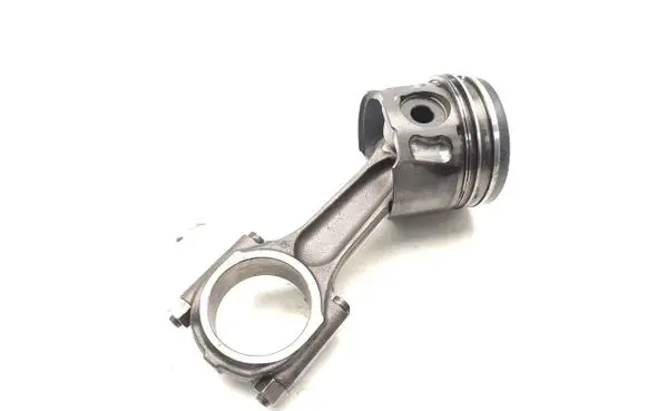 Citroen C5 Piston with connecting rod 