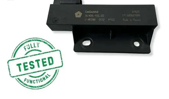 Jeep Grand Cherokee Aerial antenna amplifier 68068148AA 2840864100300