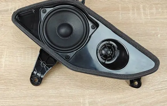 BMW X5 G05 Subwoofer speaker 2622520