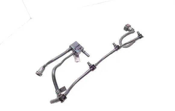 Opel Vivaro Fuel return line/hose 
