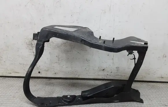 Mercedes-Benz S W220 Other engine bay part