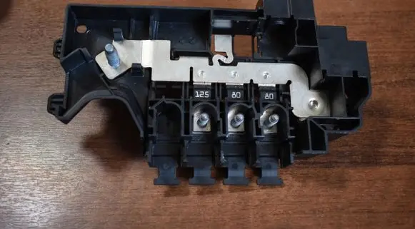 Mercedes-Benz GLB x247 Fuse box set A1775404407