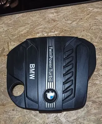 BMW X5 E70 Engine cover (trim) 15671610
