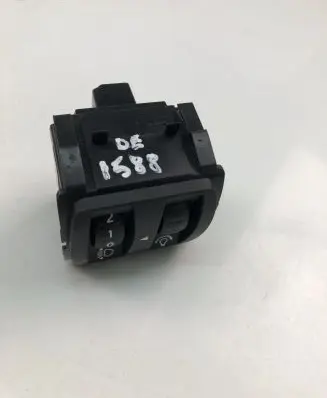 Renault Megane III Light switch 251900567R