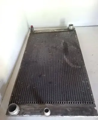 BMW 5 E60 E61 Coolant radiator 2248478 B7222